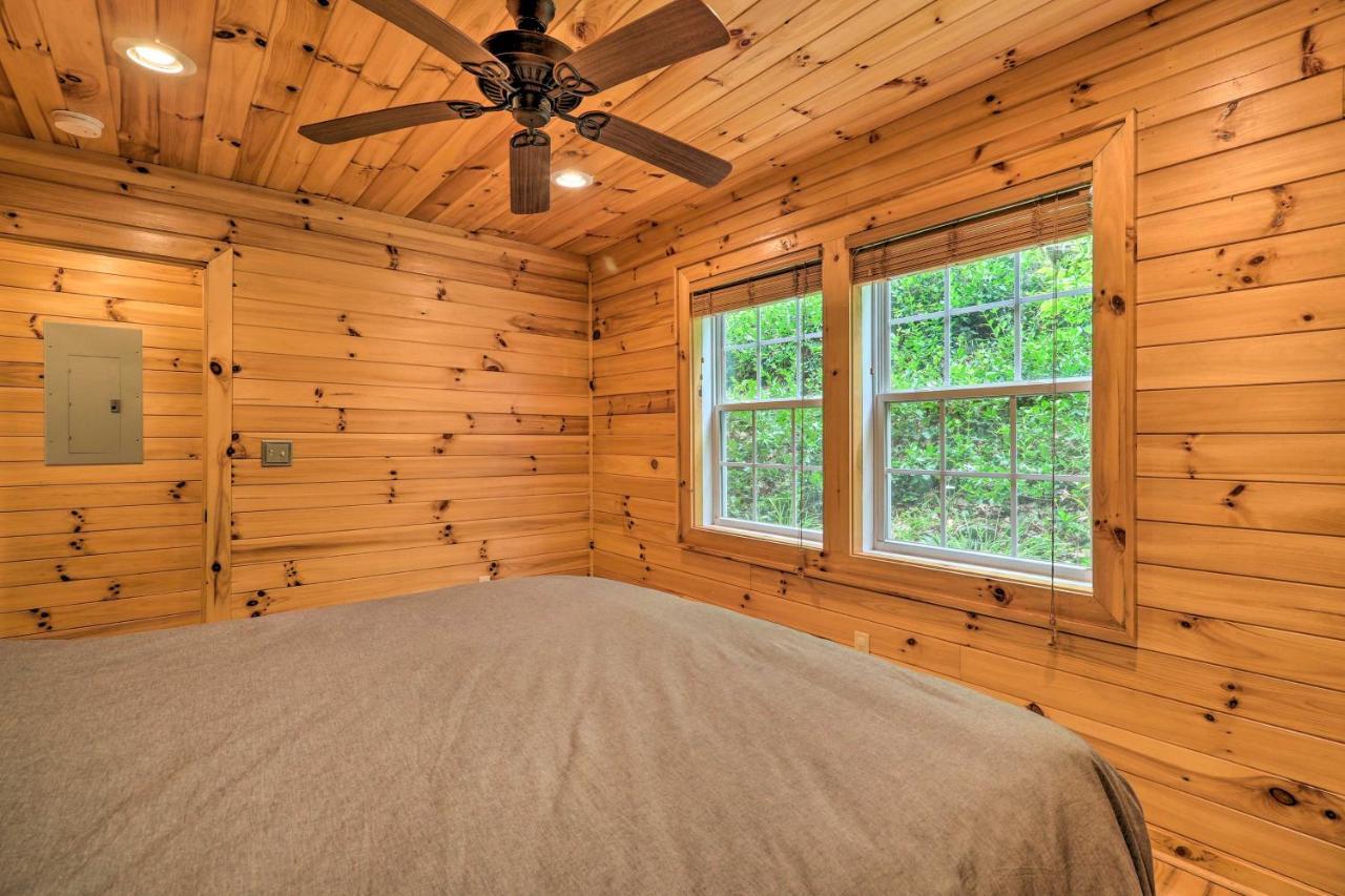 Cozy Boone Cabin With Deck Close To Downtown! Exterior foto