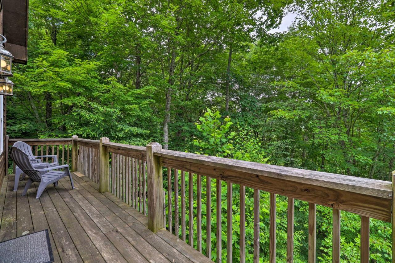 Cozy Boone Cabin With Deck Close To Downtown! Exterior foto