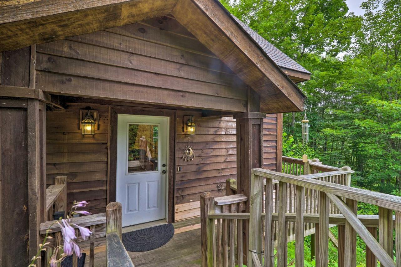 Cozy Boone Cabin With Deck Close To Downtown! Exterior foto